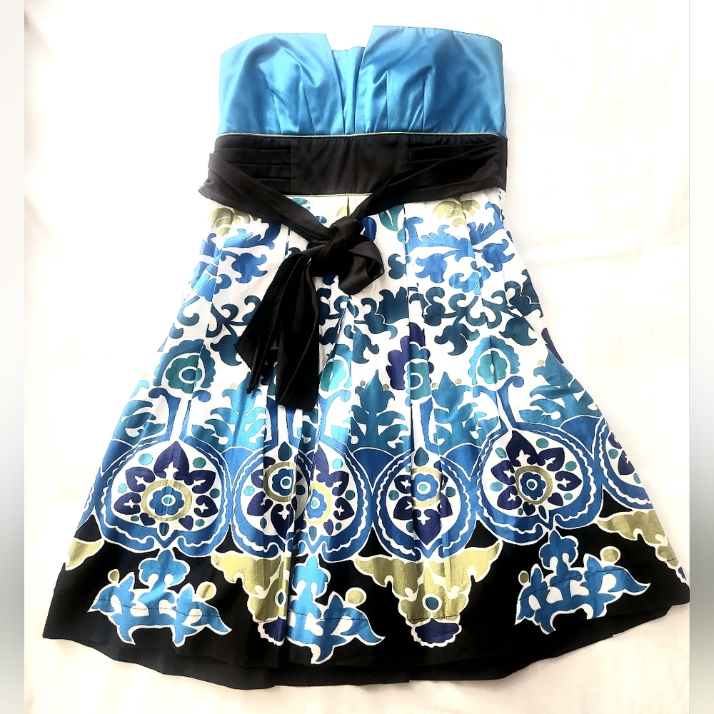 Dillard's Blue Sleeveless Dress